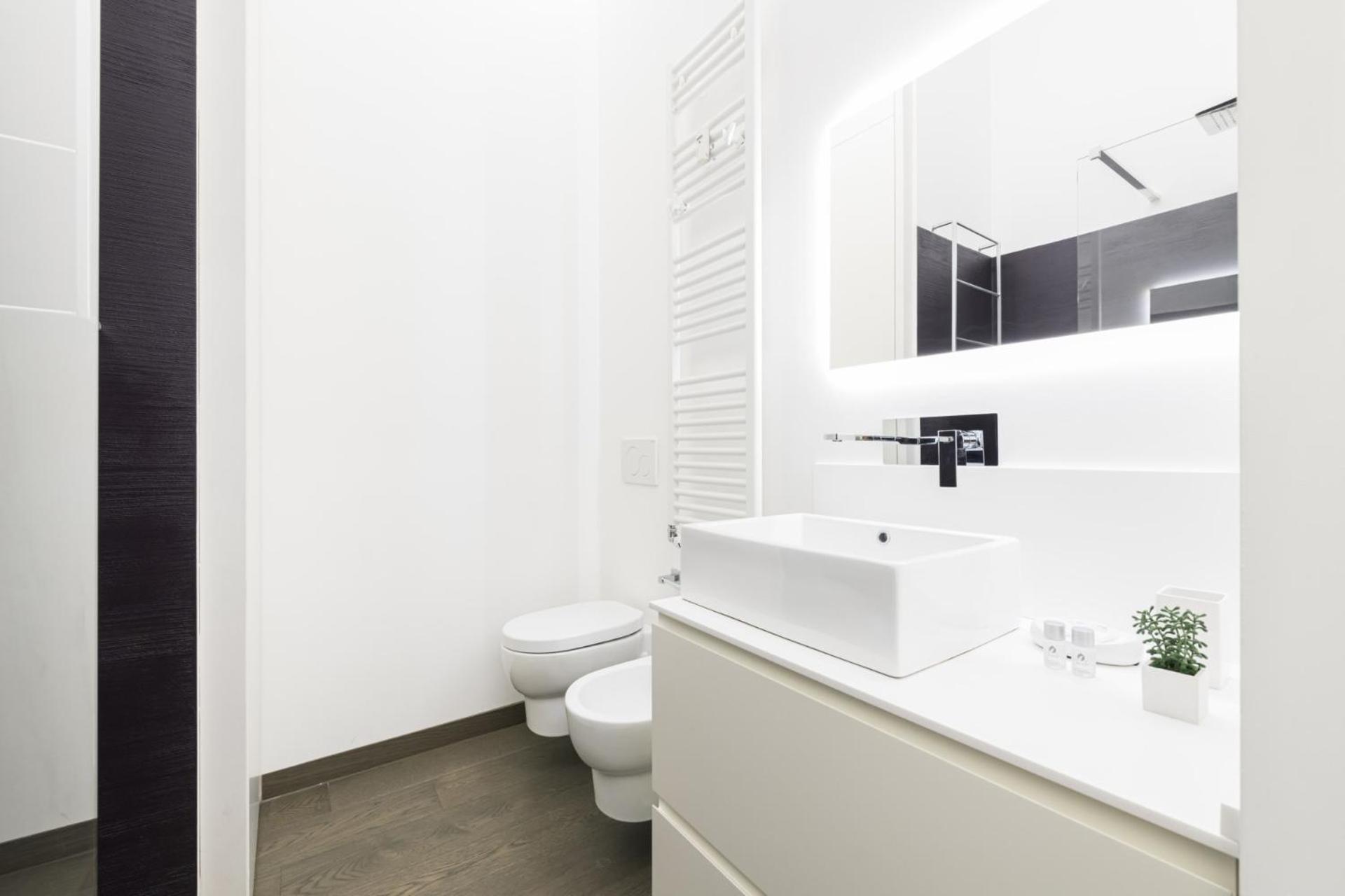 Easylife - Confortevole Con Balcone In Life